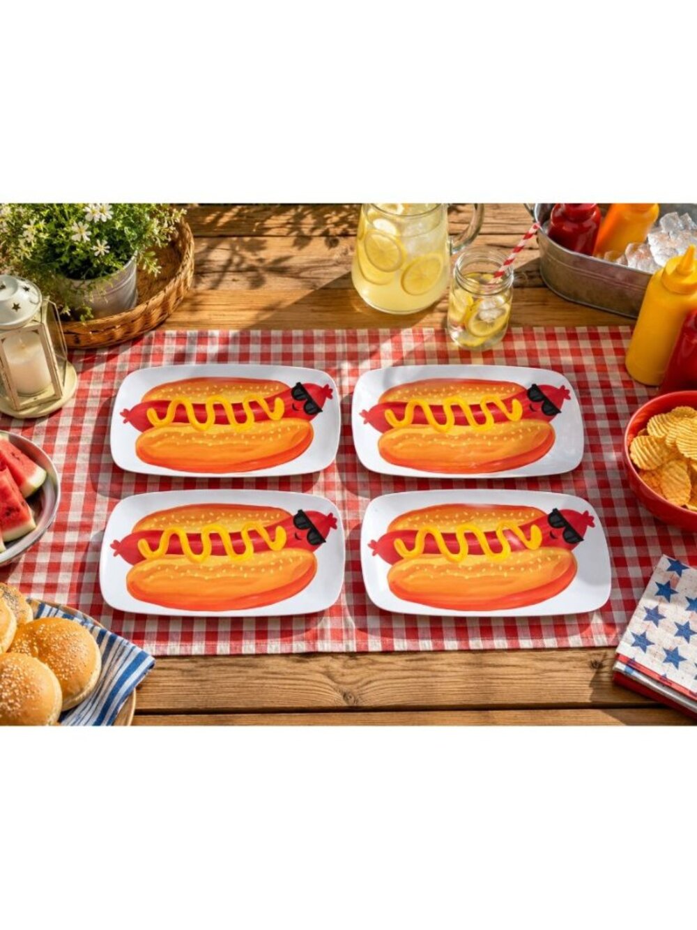 New Lot 4 Hard Plastic Hotdog W Galsses Party BBQ Picnic Dinner Serving Plates